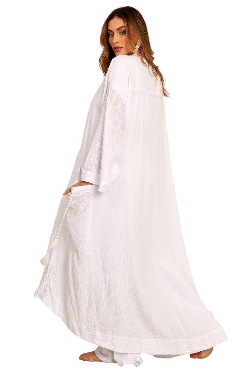 Yacamim J7 White Long Kimono with Embroidered Flowers
