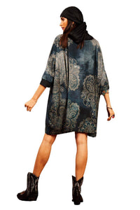 Wide Tunic with Cuffed Sleeves Gray Indian Print Yacamim