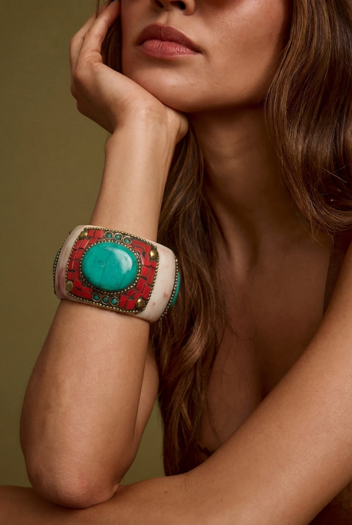 Yacamim Metal Bracelet with Stone #911