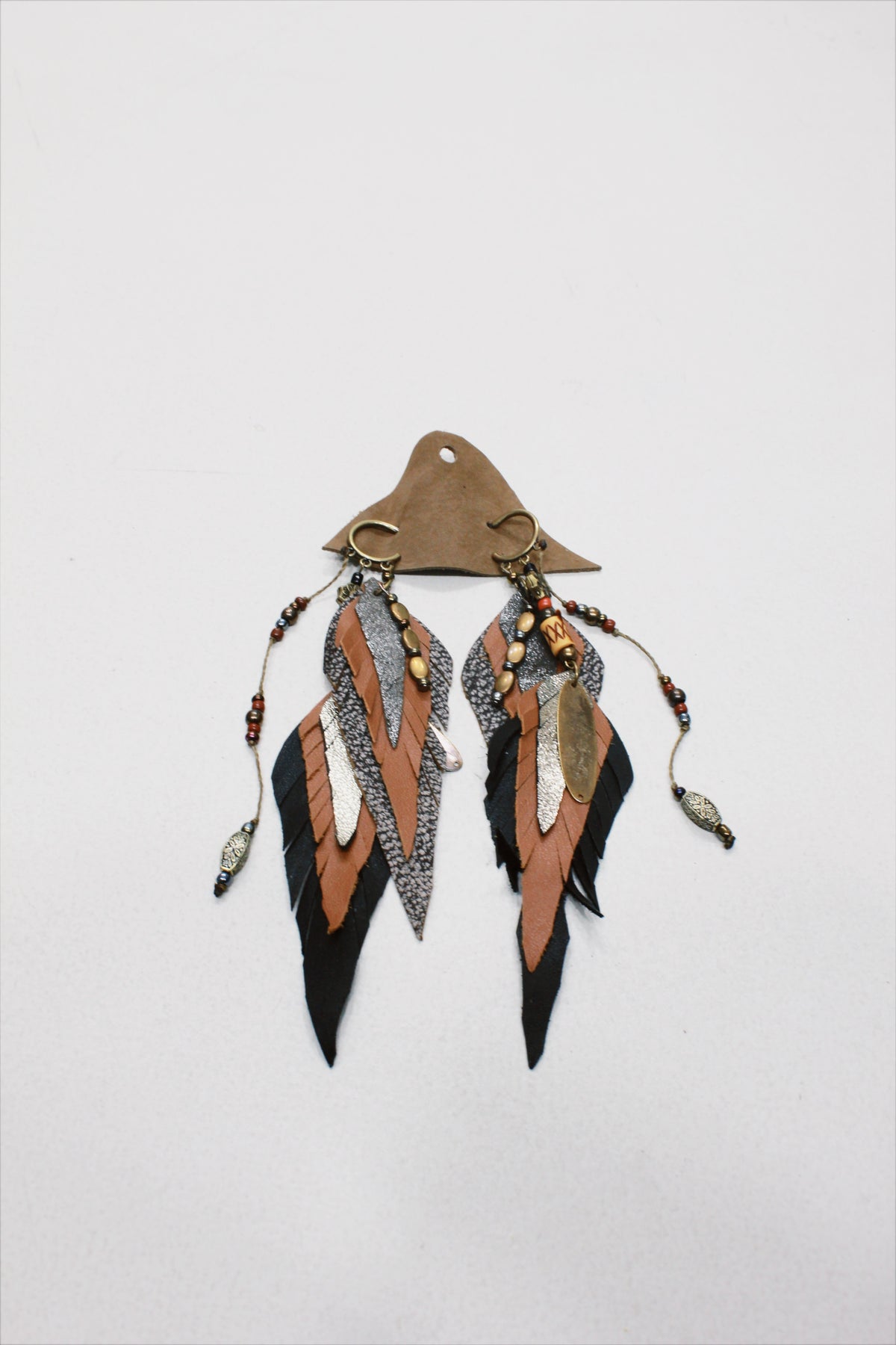 Handmade Leather Earring with Yacamim Beads #657
