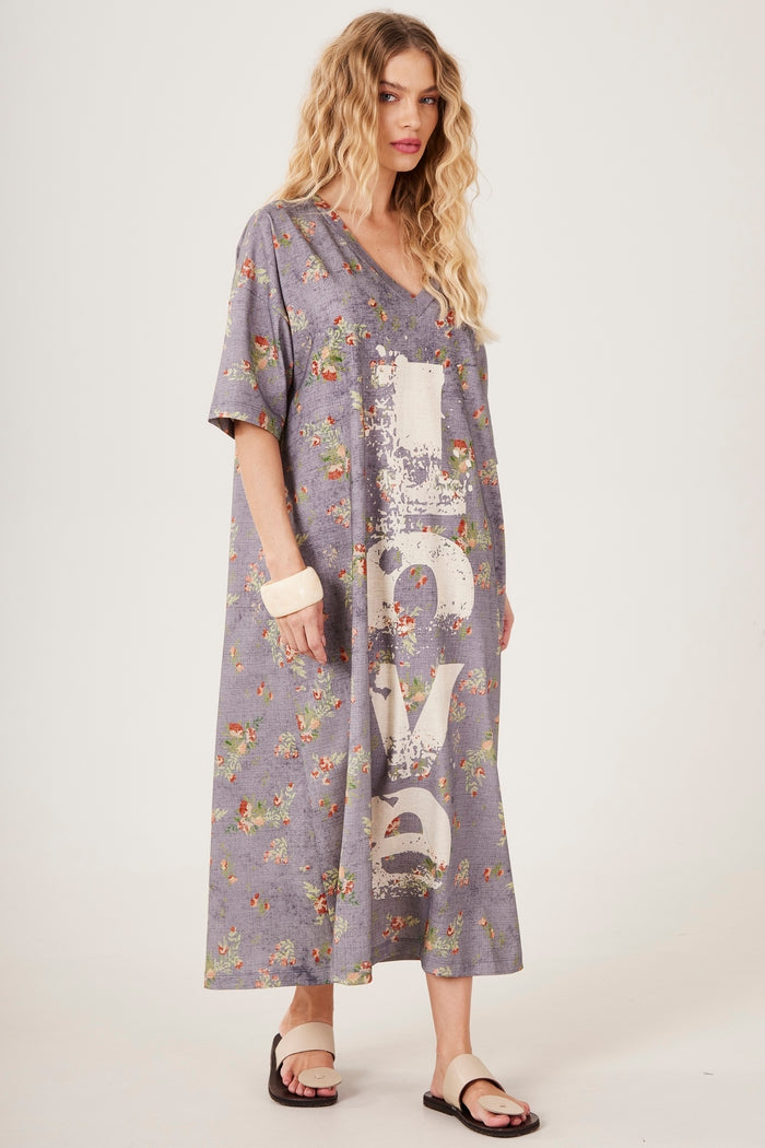 Yacamim E25 Gray Midi T-Shirt Dress with Love Print