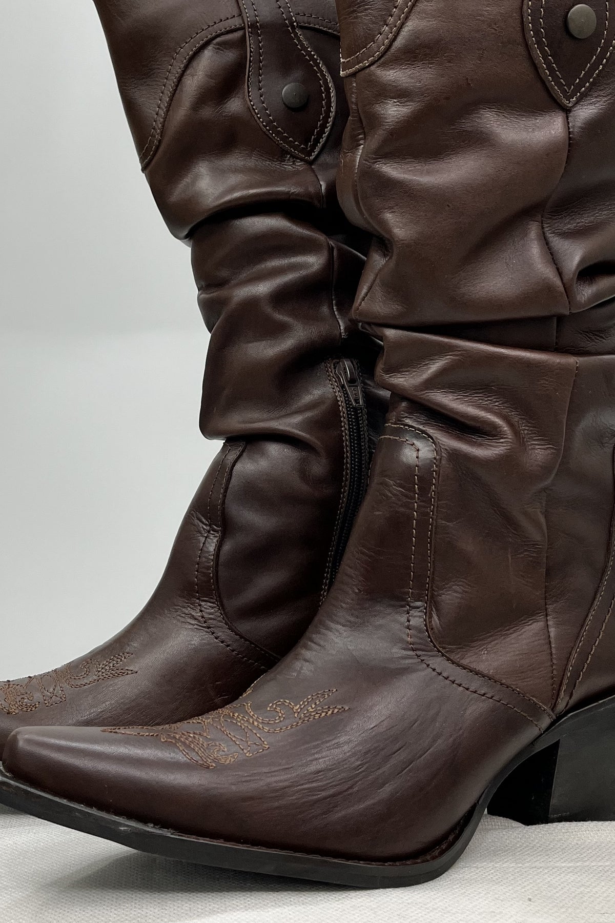 Yacamim Women's Brown Leather Pointed Toe Knee-High Boots #130