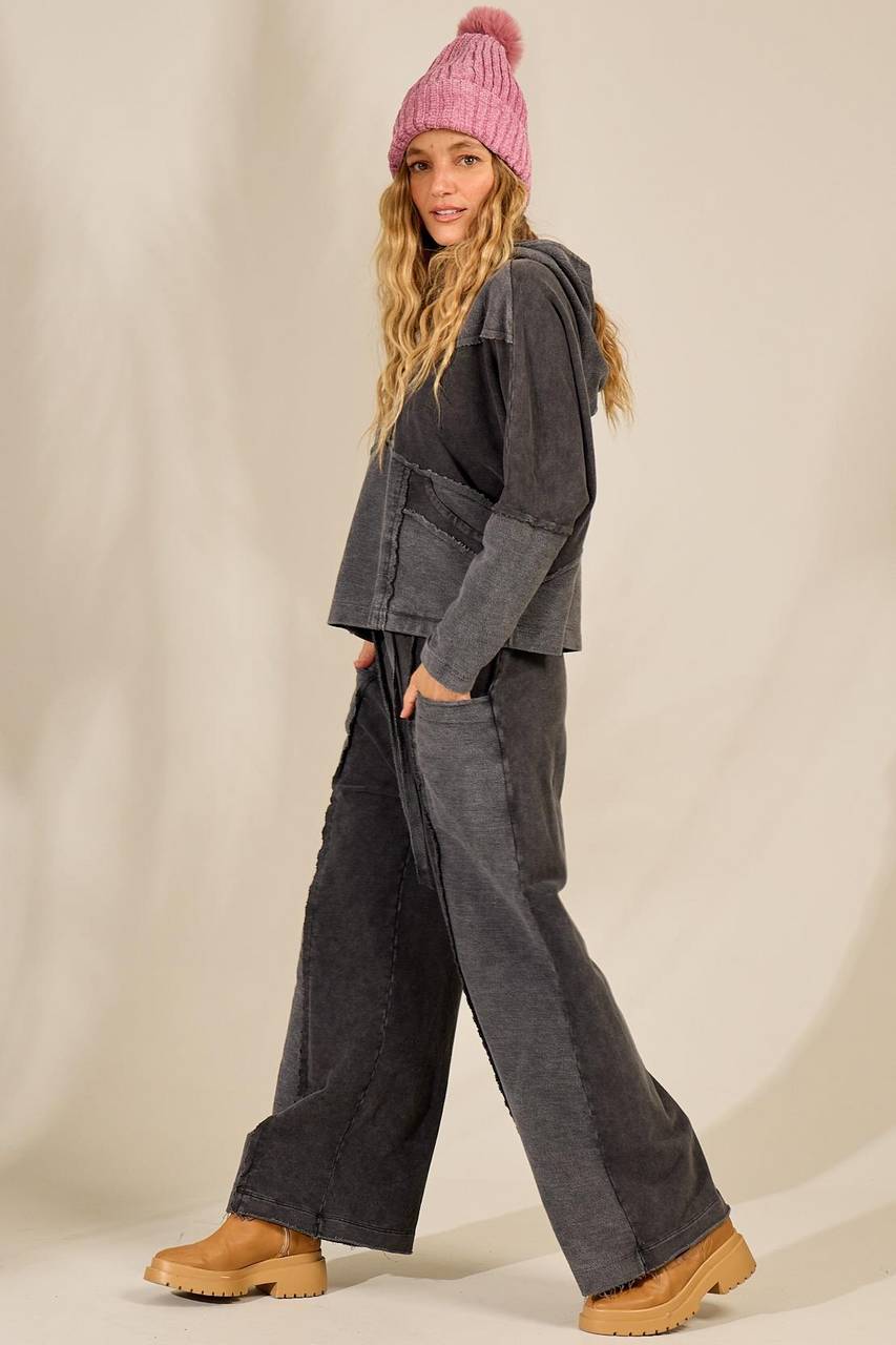 Graphite Yacamim A35 Sweatpants with Drawstring Waist