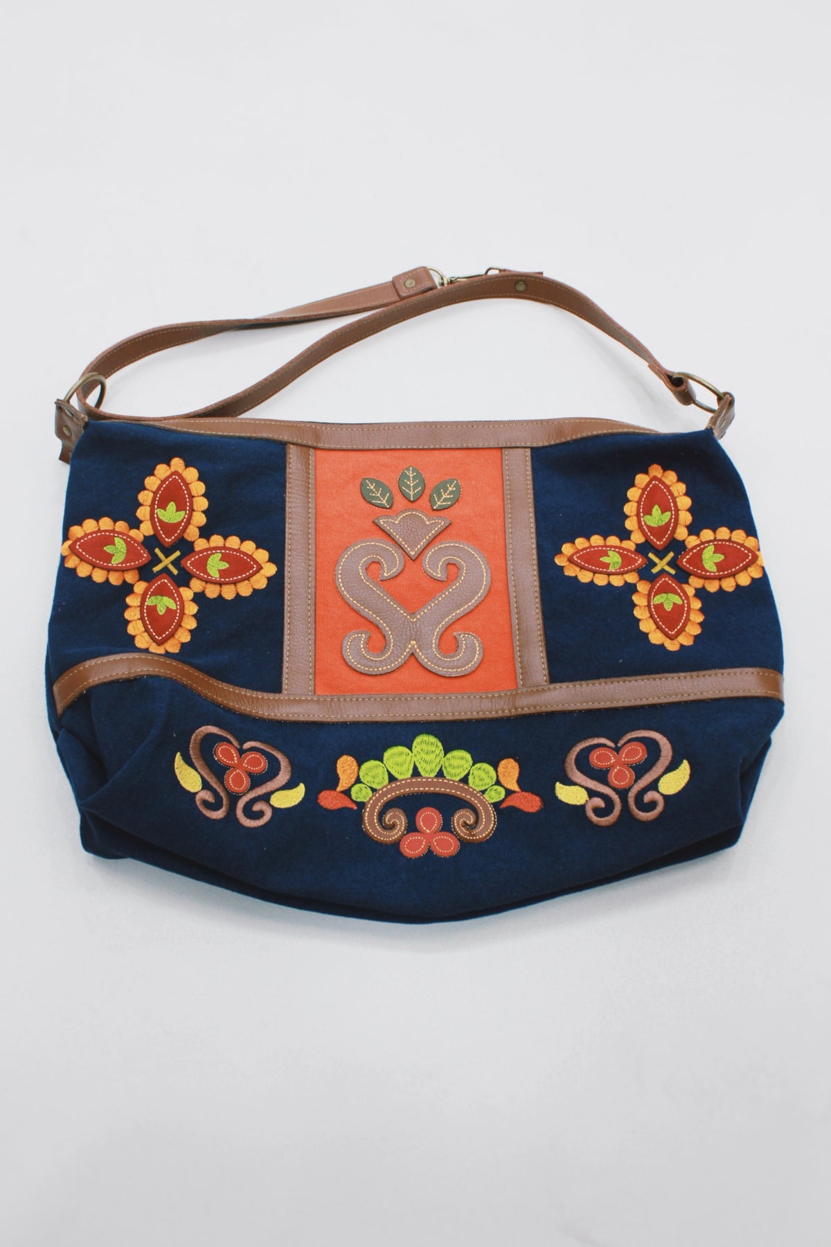 Yacamim Handmade Canvas Bag with Blue and Orange Embroidery #520
