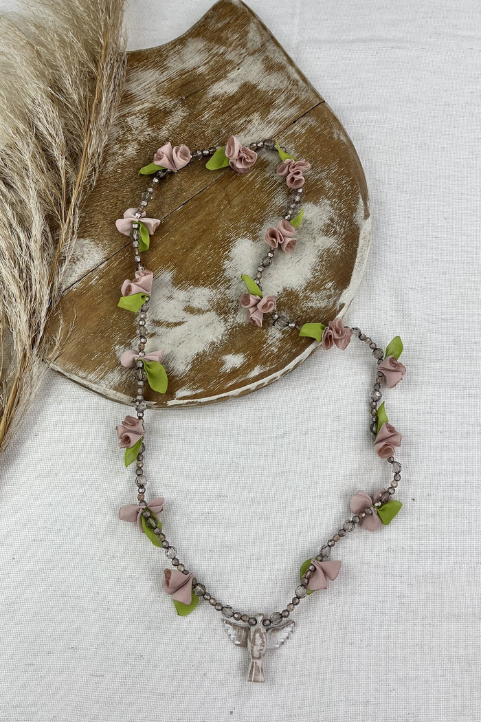 Necklace Holy Spirit Pink Flowers Yacamim #44