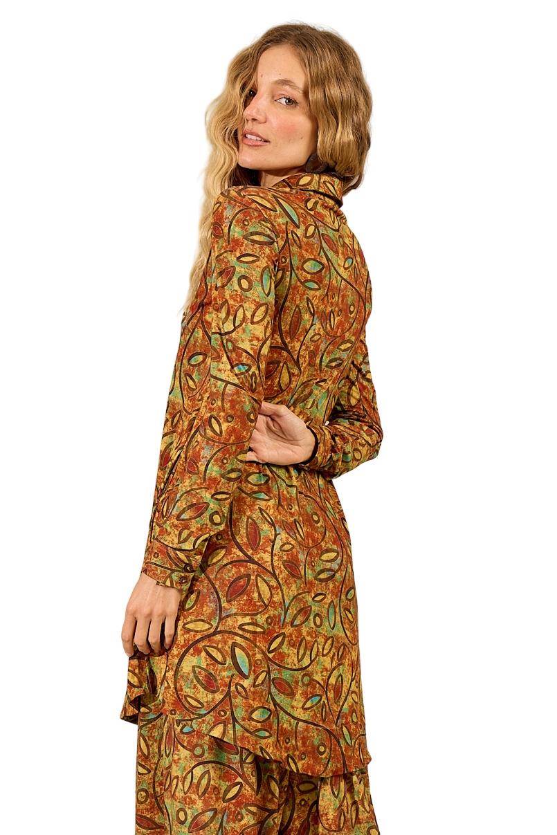 Yacamim Printed Short Shirt with Extended Back