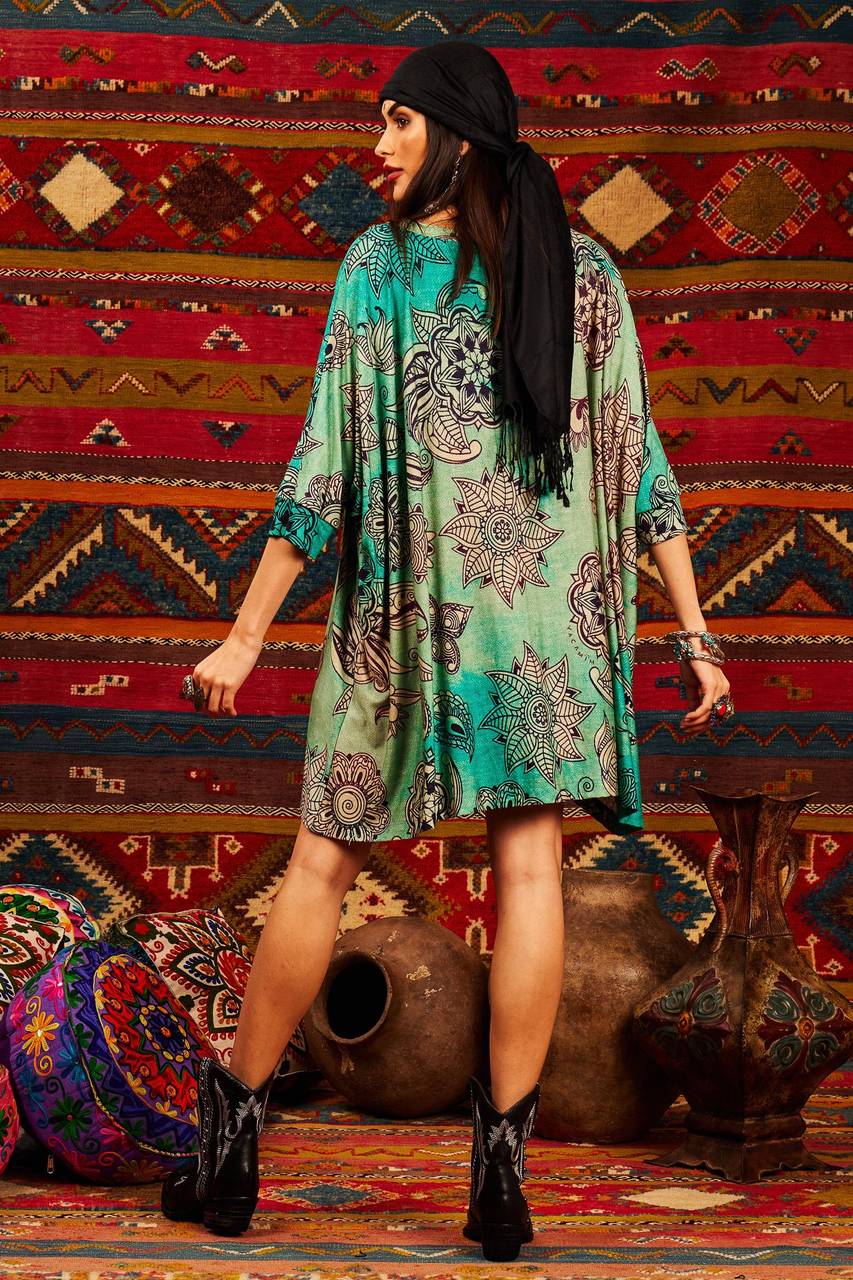 Loose Tunic With 3/8 Sleeves Green Elephant Print Yacamim