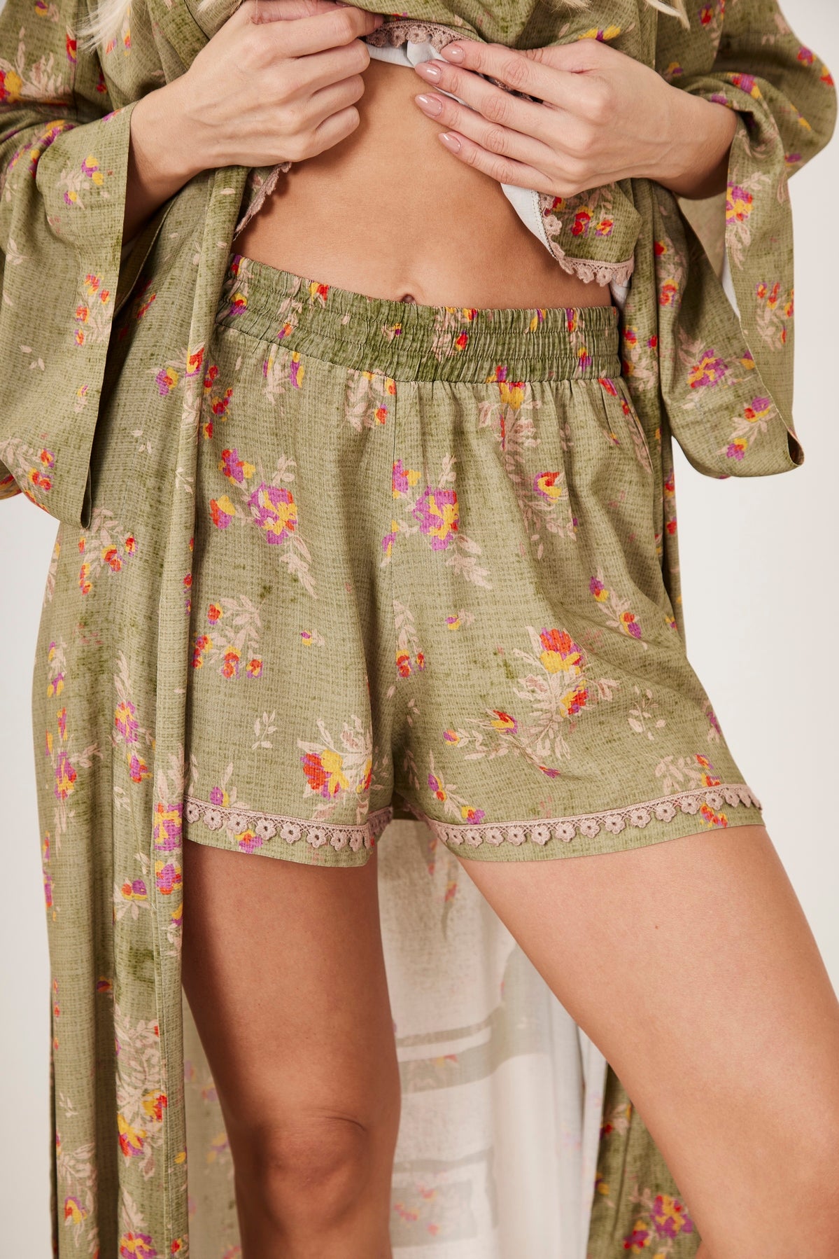 Yacamim Olive Green Printed Cropped Top and Shorts Set A6