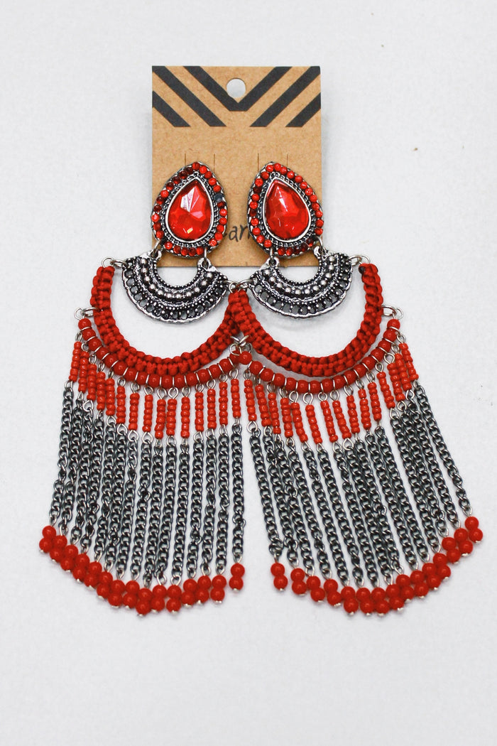 Red Beaded Macrame Earring Yacamim #401