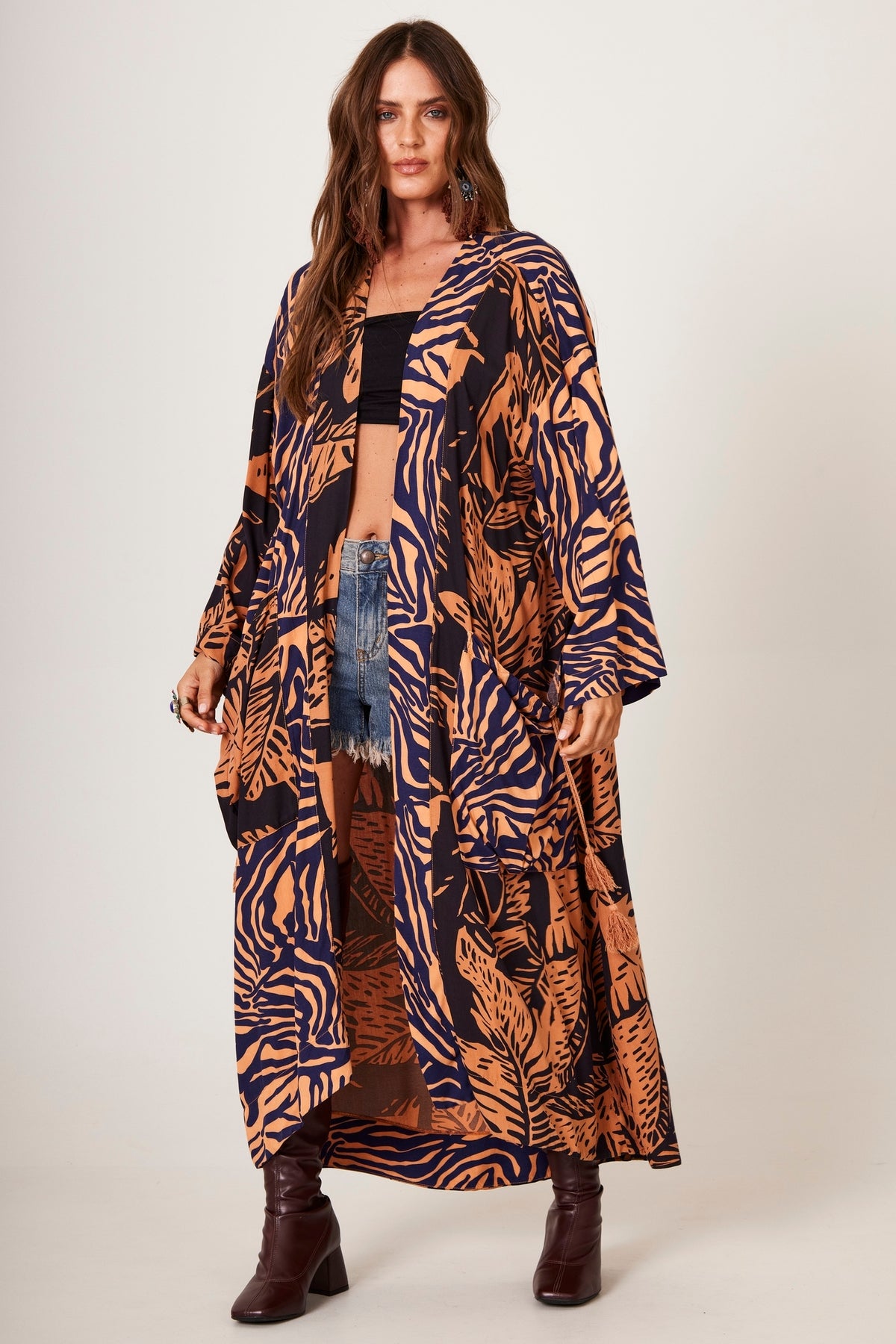 Yacamim J3 Light Brown and Black Printed Long Kimono with Pockets