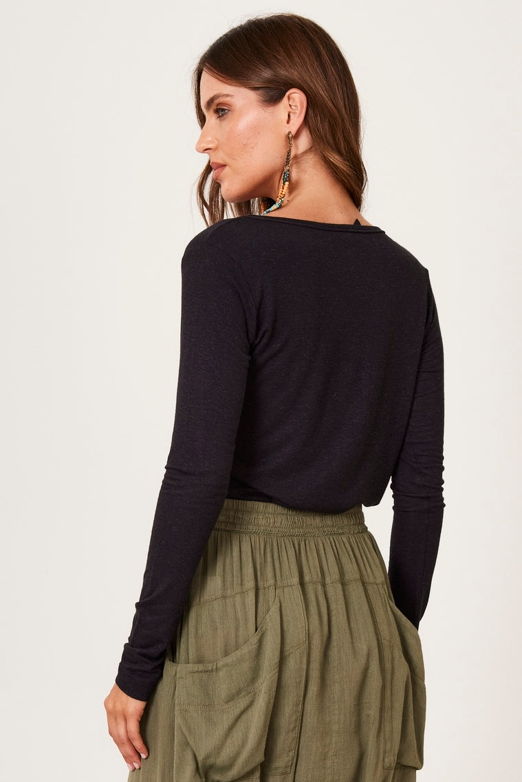 Yacamim B20 Black Plain Basic Blouse with Slim Long Sleeves
