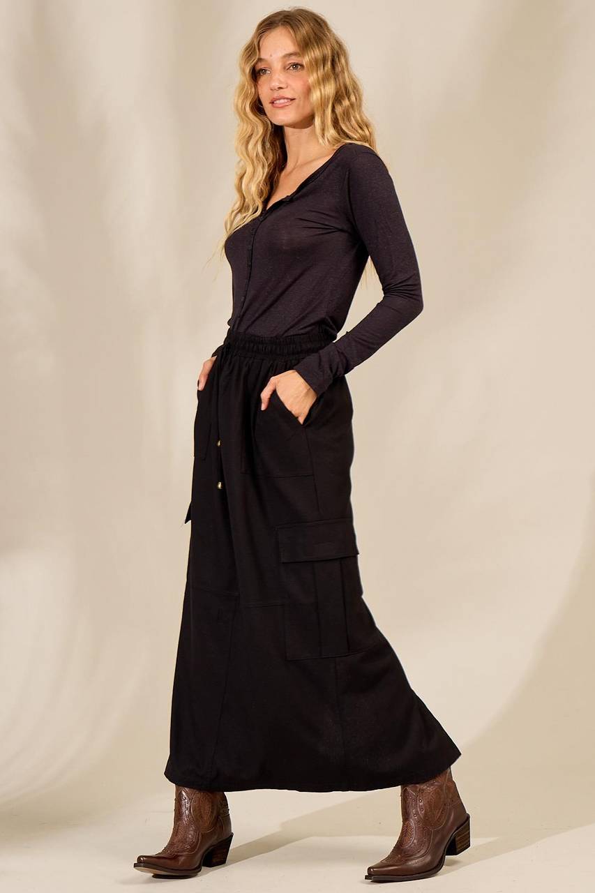 Black Yacamim G1 Linen Midi Skirt with Slits