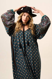 Yacamim D26 Printed Black Long Dress with Puffy Long Sleeves