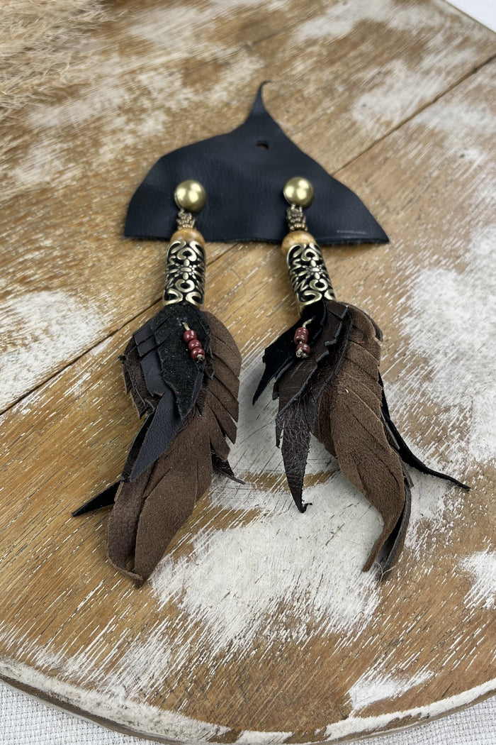 Handcrafted Brown Leather Earring with Embossed Metal Yacamim #153