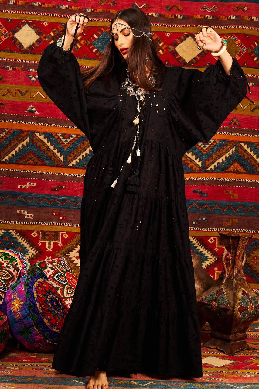 Yacamim Black V-Neck Broderie Long Dress with Puffed Sleeves
