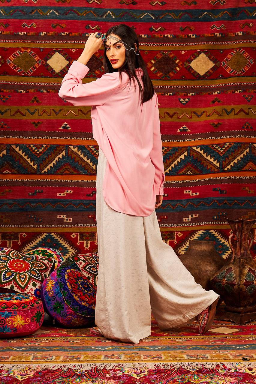 Yacamim Light Pink Short Wide Chemise with Long Sleeves