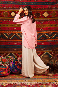 Yacamim Light Pink Short Wide Chemise with Long Sleeves