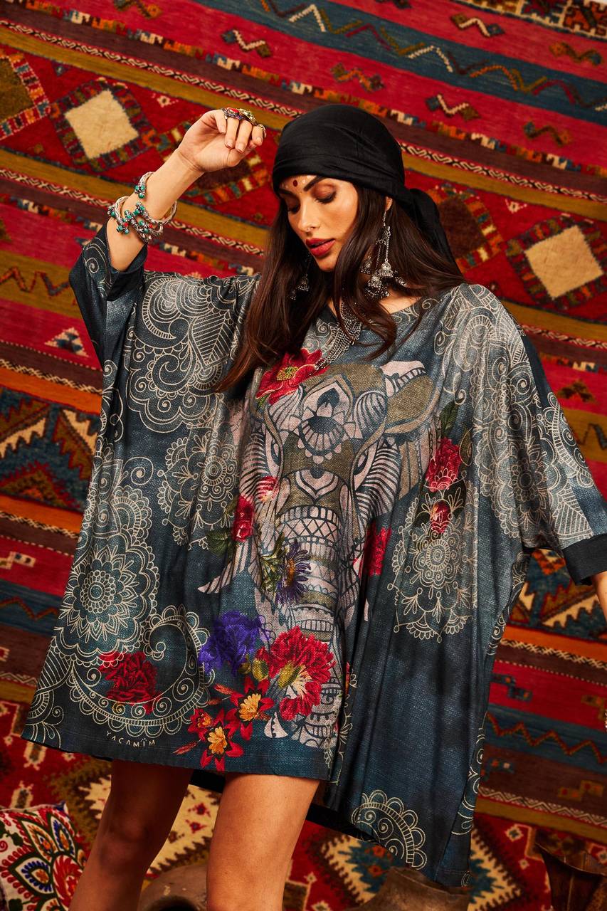 Wide Tunic with Cuffed Sleeves Gray Indian Print Yacamim
