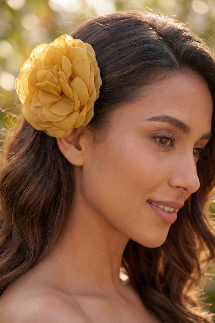 Presilha De Cabelo Flor De Tule Dourada Yacamim #