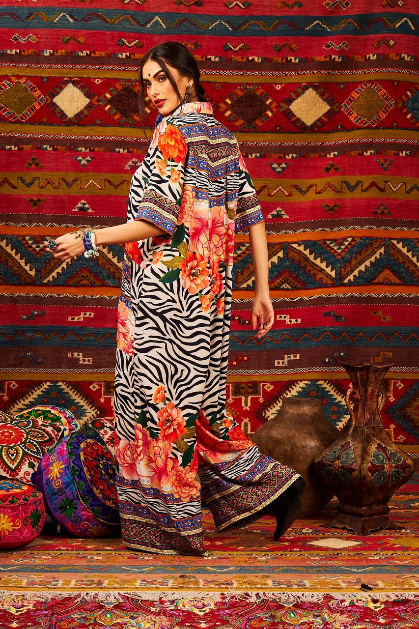 Yacamim Long Jumpsuit with Short Sleeves Animal Print