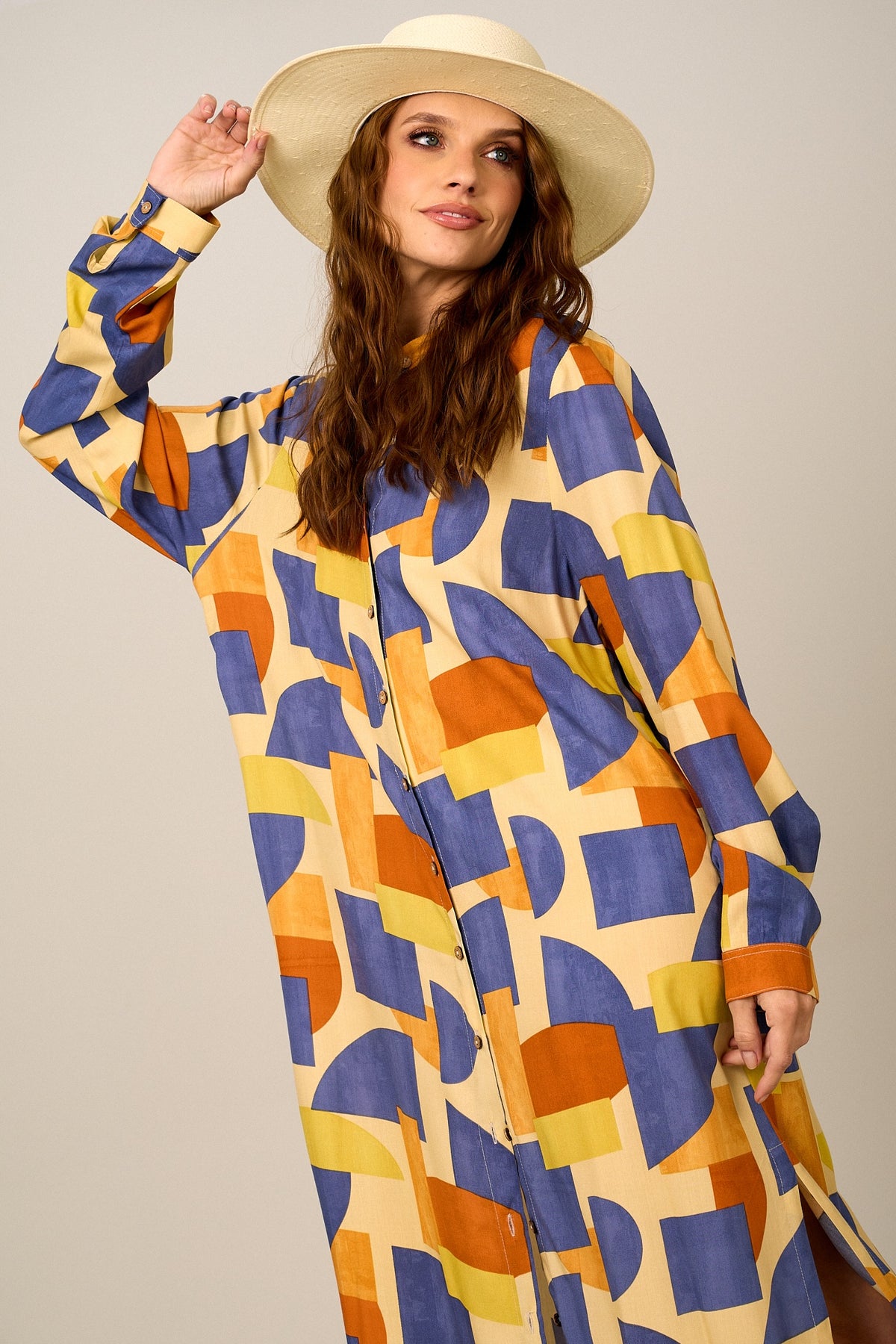 Yacamim P4 Long Loose Geometric Print Chemise