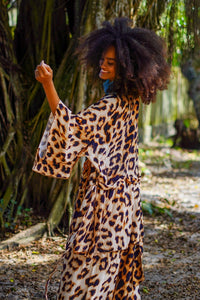Short Kimono with Tie Waist Animal Print Yacamim I7