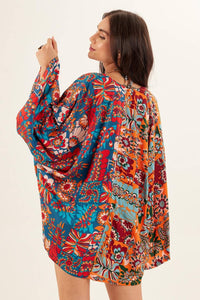 Yacamim Short Kimono with Long Printed Sleeves<br />
<p>
</p>