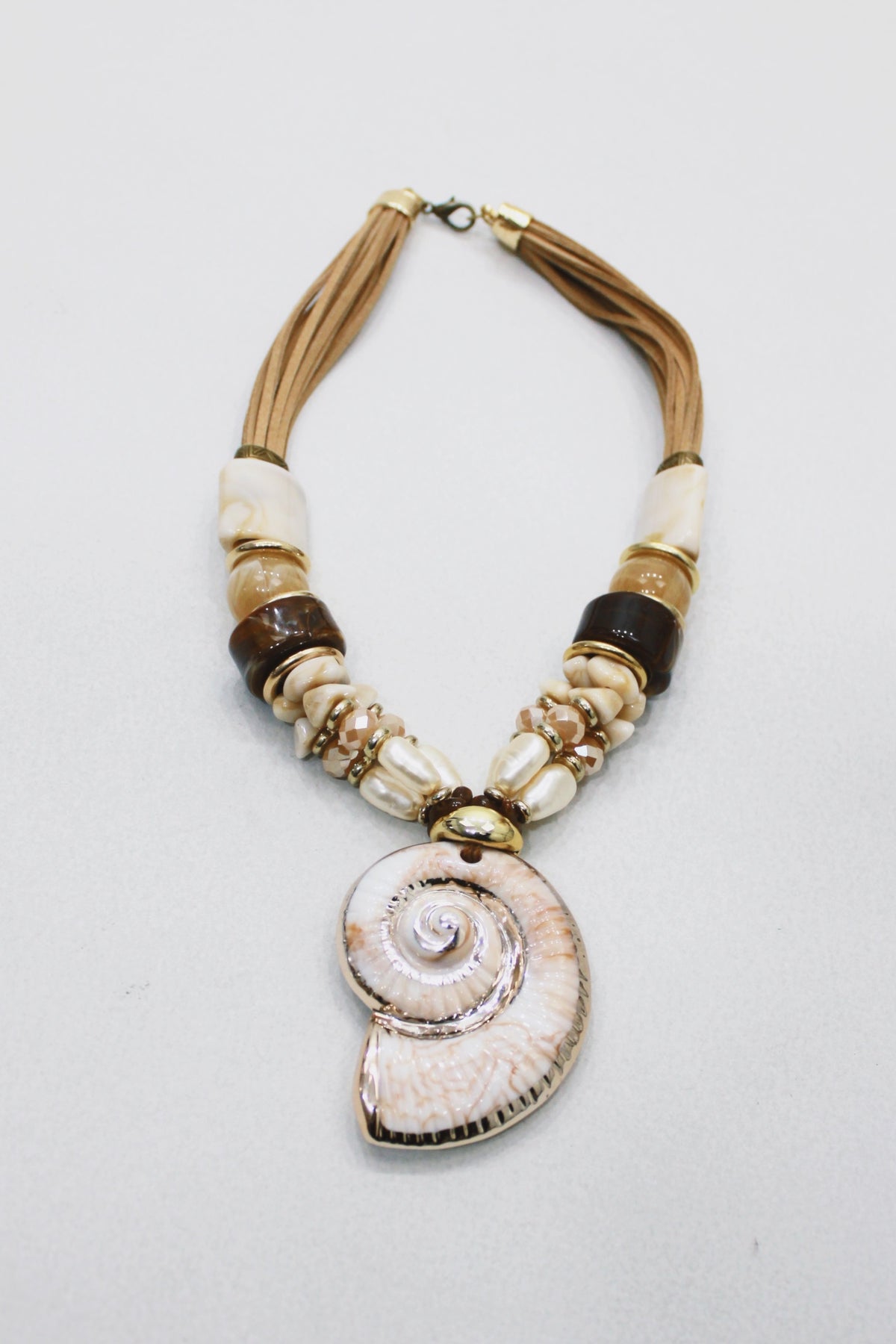 Handmade Necklace with Yacamim Shell Pendant #511