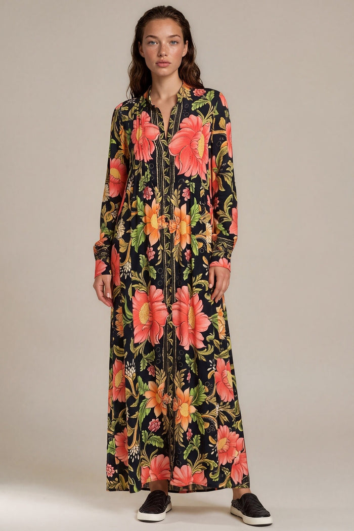 Chemise Ampla Longa Com Botões Pretos Preto Floral Yacamim L7