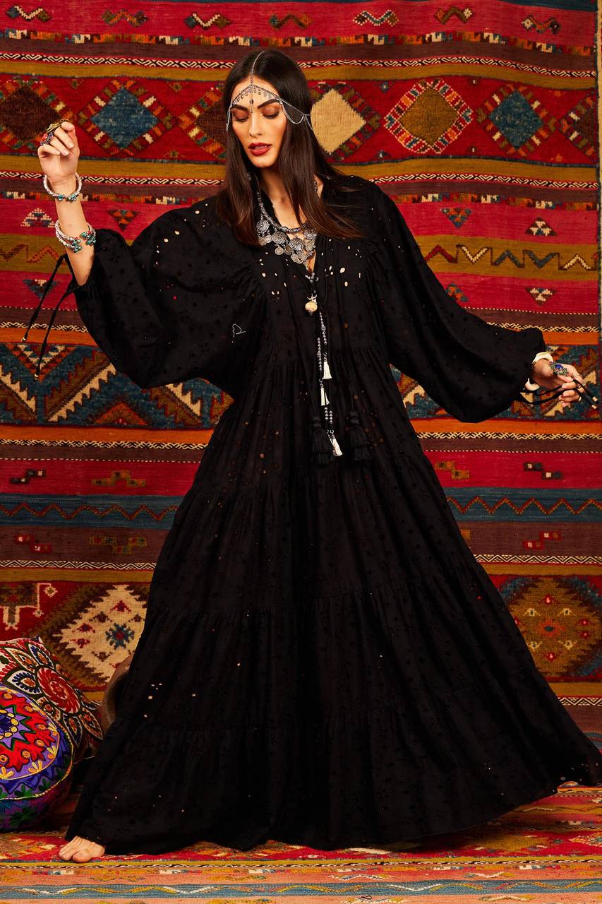 Yacamim Black V-Neck Broderie Long Dress with Puffed Sleeves