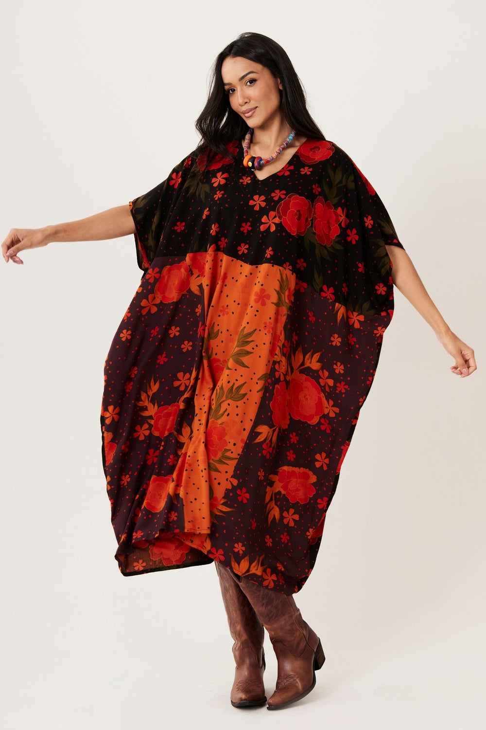 Black and Red Patchwork Kaftan Midi Yacamim J3