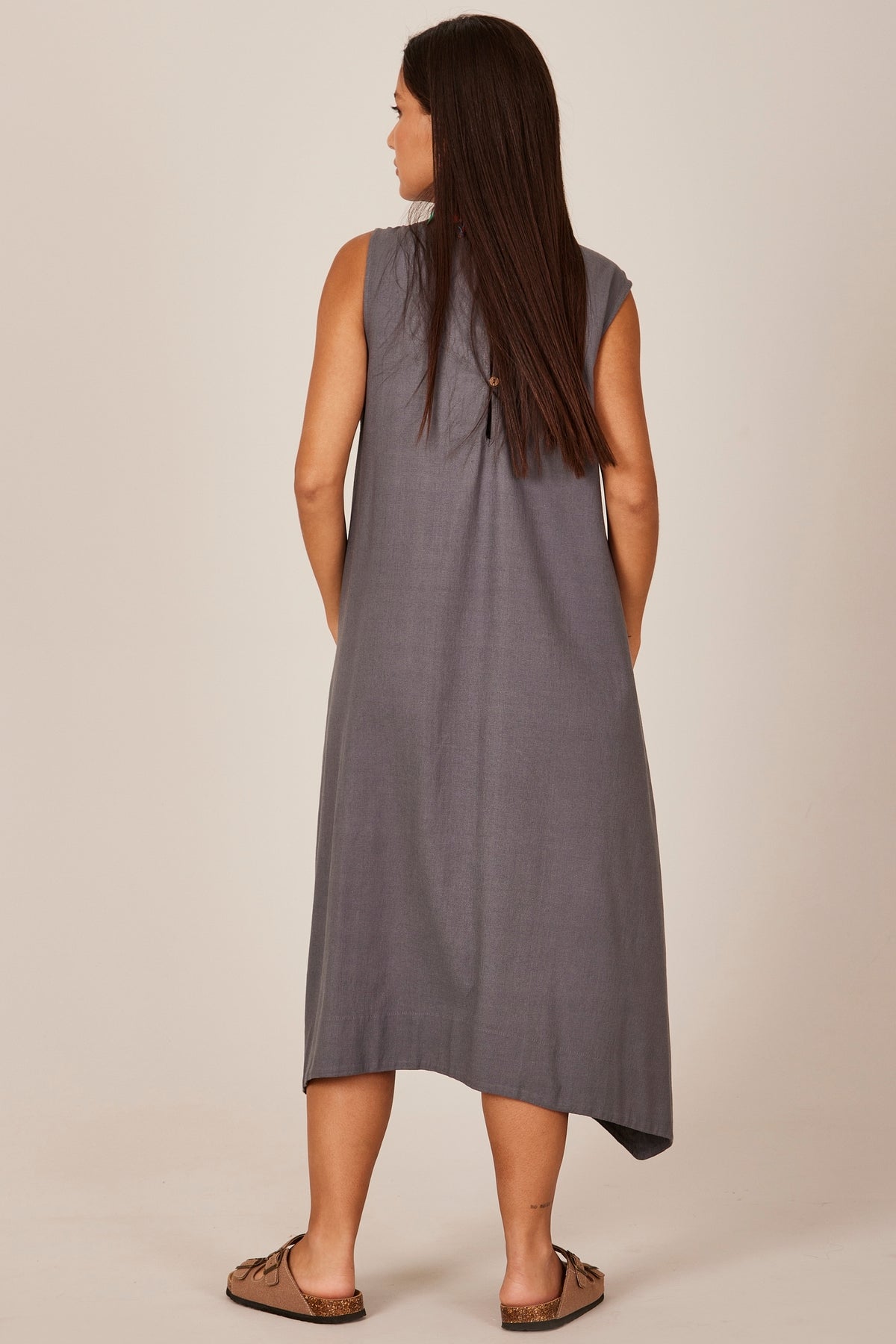 Yacamim E8 Dark Gray Plain Linen Sleeveless Short Dress