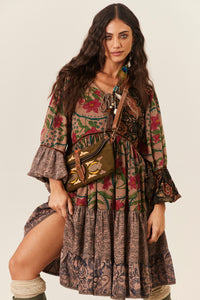 Vestido Curto Amplo Com Veludo E Pompons Marrom Patchwork Yacamim E5