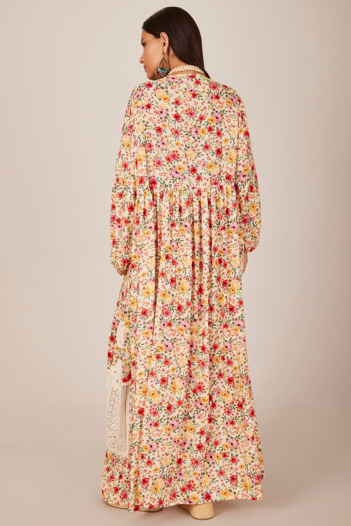 Long Dress with Puffy Sleeves Beige Printed Yacamim C14