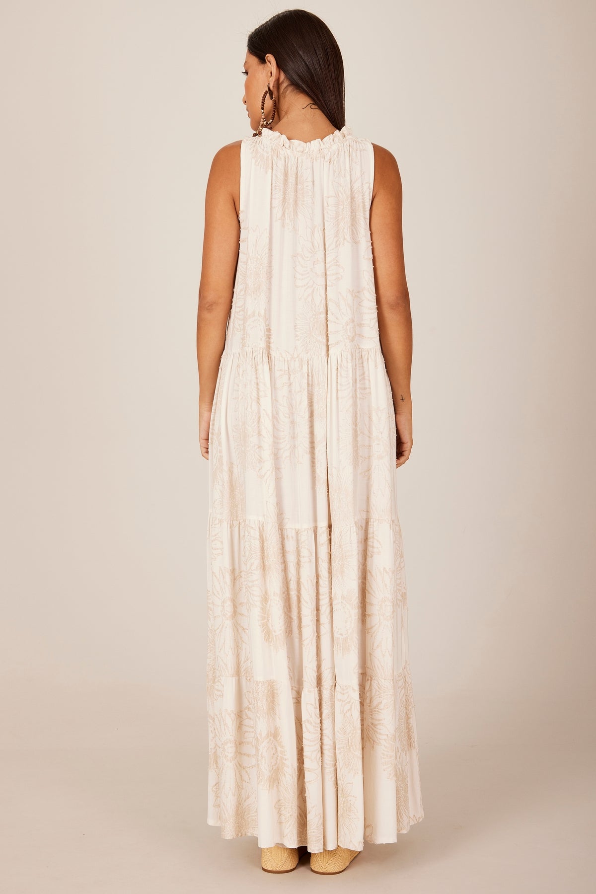 Vestido Regata Longo De Linho Babados Bege Estampado Yacamim C14