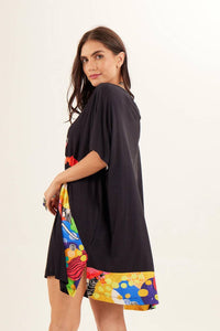 Black V-neck Giraffe Print T-shirt Dress Yacamim