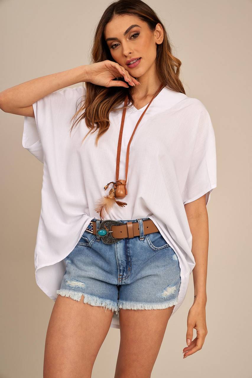 Yacamim Basic V-Neck Extended White Blouse