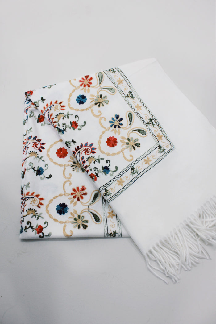 Yacamim White Cashmere Scarf #727