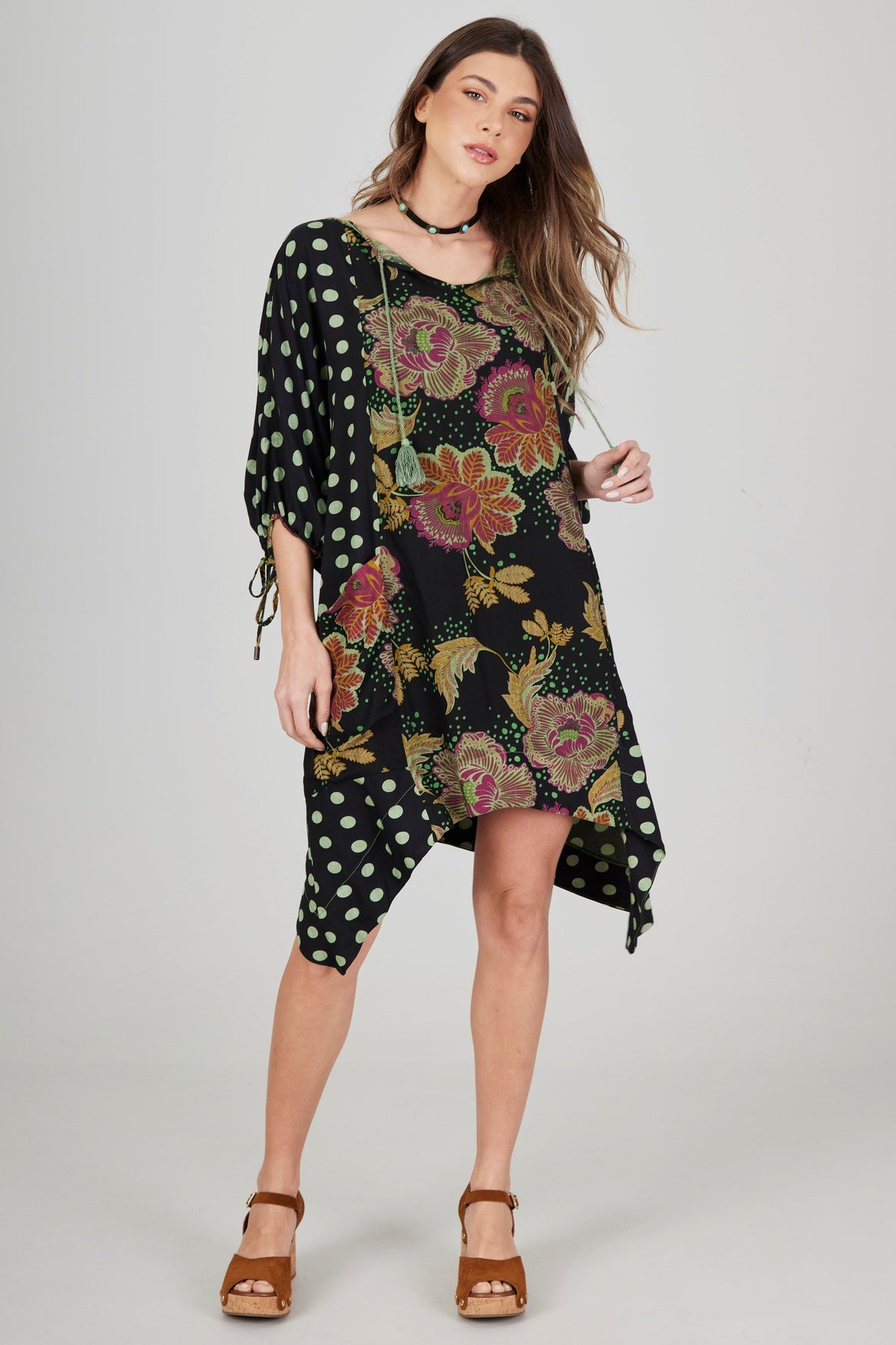 Short Dress with Black and Green Polka Dot Patchwork Yacamim D8
