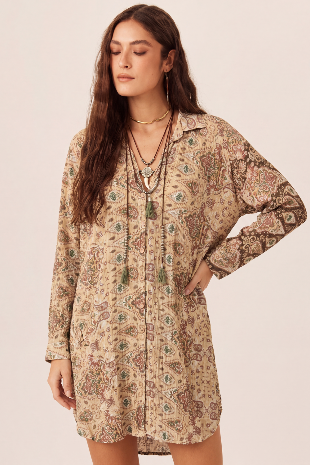 Yacamim L3 Beige Paisley Short Long-Sleeved Chemise