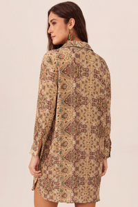Yacamim L3 Beige Paisley Short Long-Sleeved Chemise