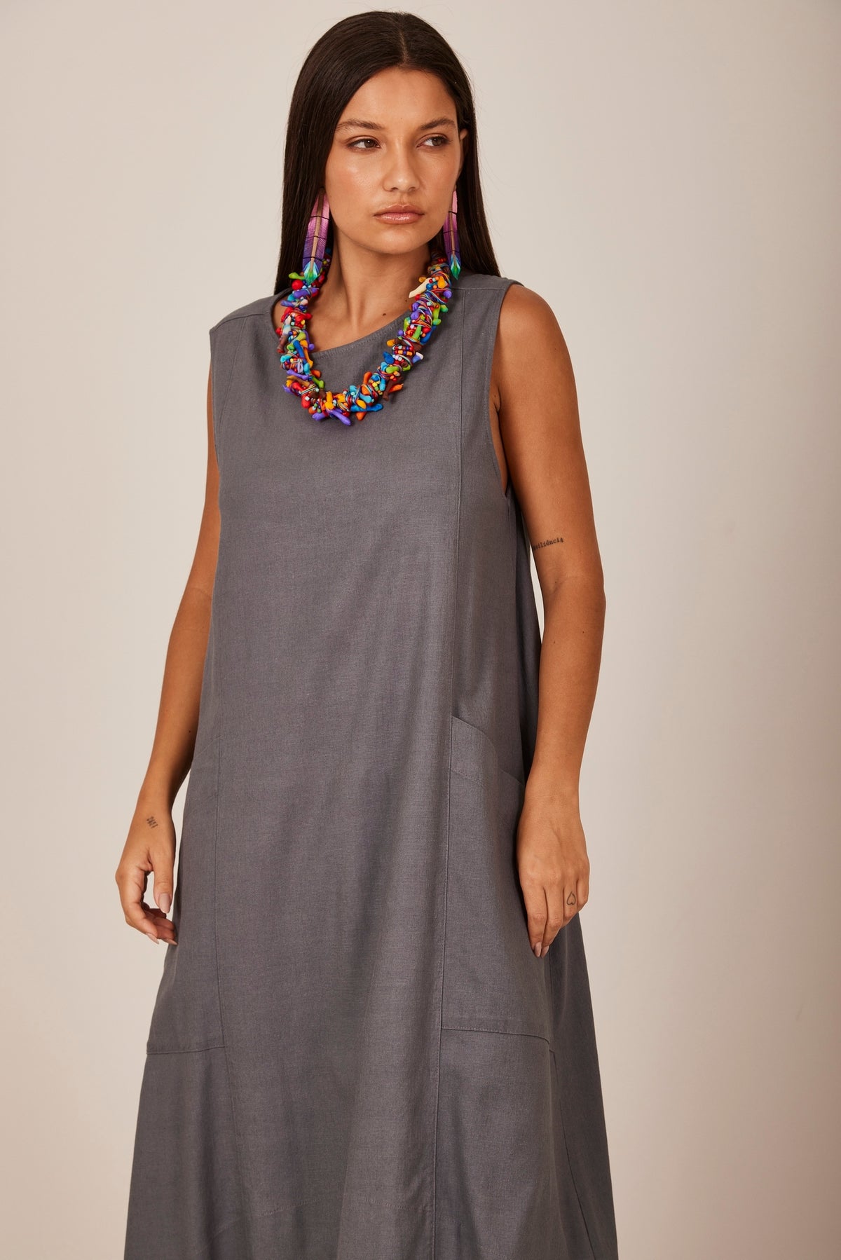 Yacamim E8 Dark Gray Plain Linen Sleeveless Short Dress