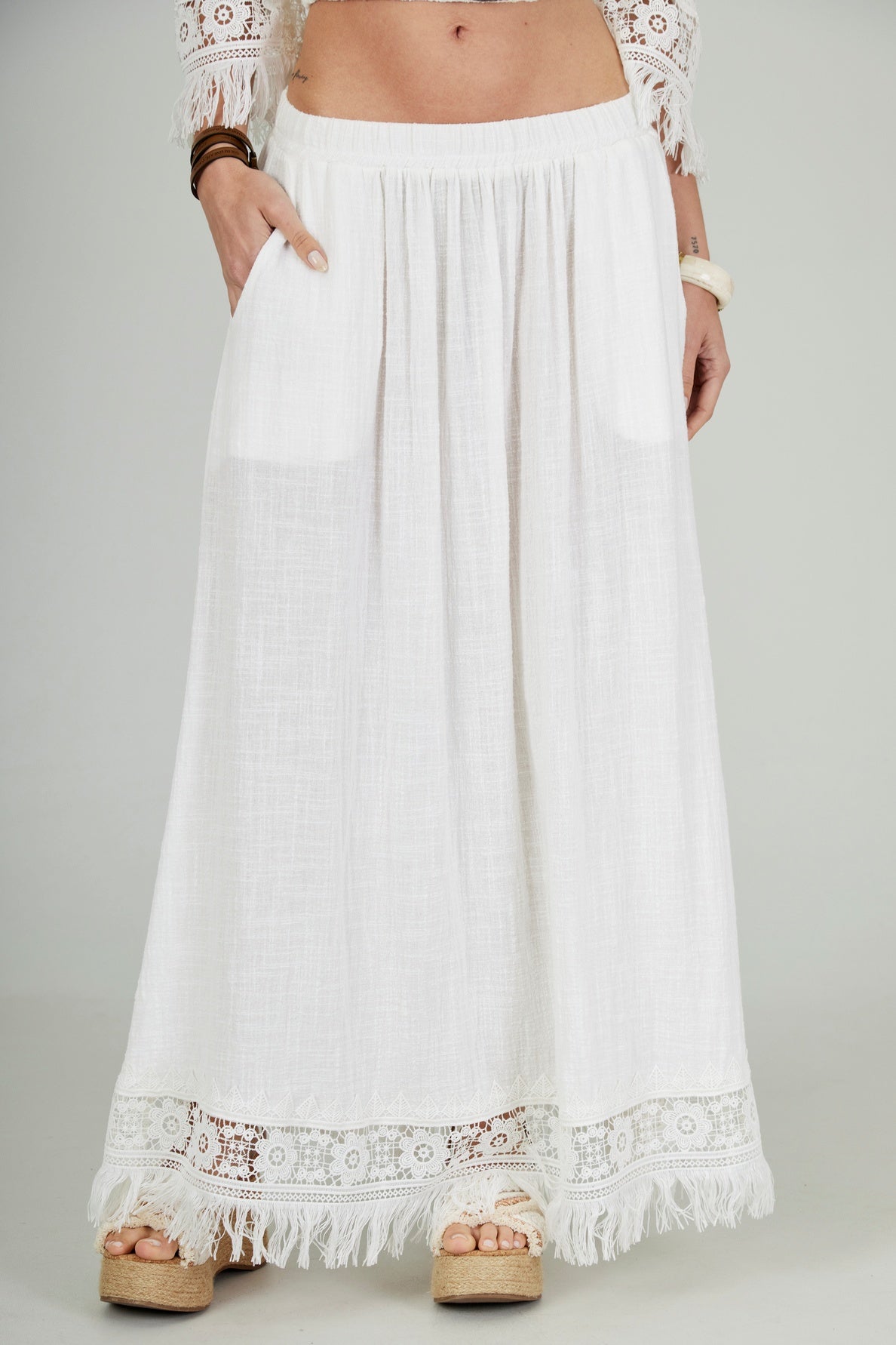 Yacamim Bahêa Collection White Cotton Maxi Skirt Q7