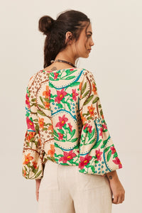 Bata Ampla Com Mangas Bufantes Bege Estampada Patchwork Yacamim B2