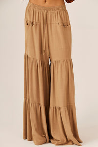 Calça Pantalona Com Franzidos Bege Escuro Yacamim H3