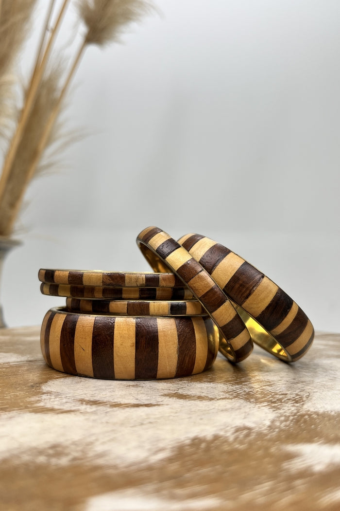 Yacamim Striped Brown Wood and Metal Bracelet Kit #176