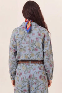Casaco Jeans Com Botões Em Ouro Velho Azul Estampa Floral Yacamim A16