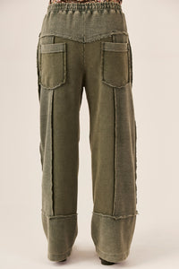 Calça De Moletom Com Recortes E Bolsos Verde Yacamim T2