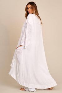Yacamim J7 White Long Kimono with Embroidered Flowers
