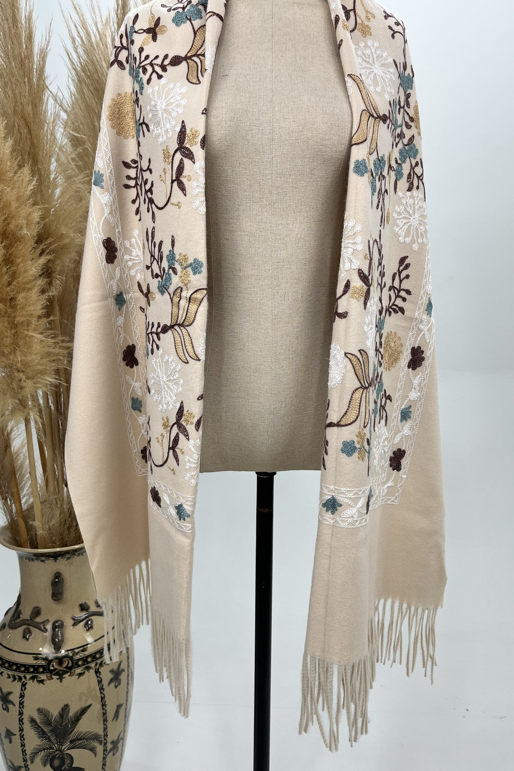 Yacamim Embroidered Beige Cashmere Scarf #233